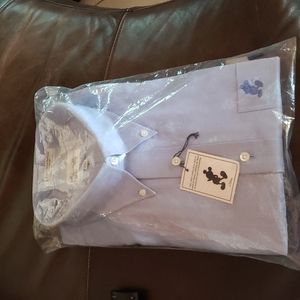 Men's Long Sleeve Button down/collar dress shirt. Pocket left chest. Blue/white